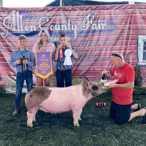 RESERVE FARROW TO FINISH, 3RD OVERALL GILT – 2022 Allen County Fair Open Show, OH