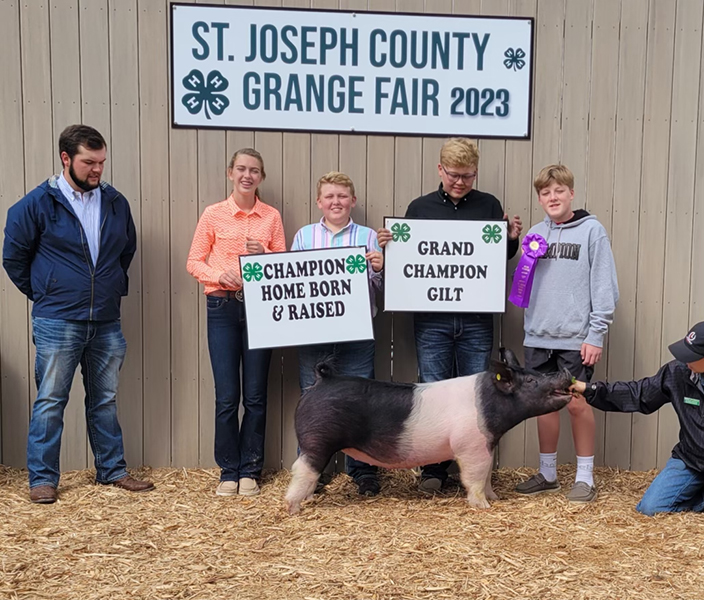 GRAND CHAMPION GILT OVERALL – 2023 St Joseph County Fair, MI